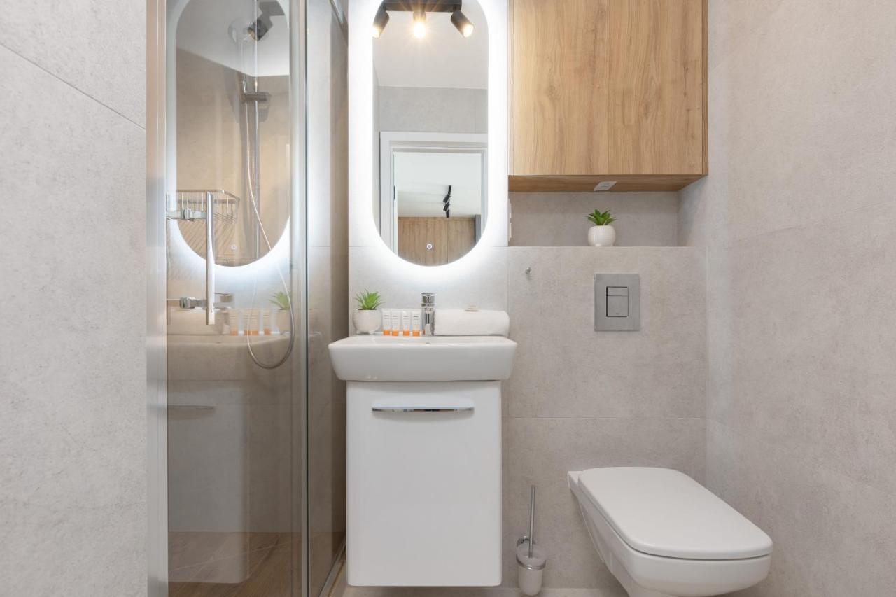 Warsaw City Life Apartment Bagno By Noclegi Renters Exteriör bild